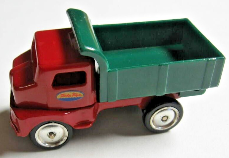 Lot of 13 – 2000 Maisto Tonka Hasbro Diecast / Trucks-commercial -equipment