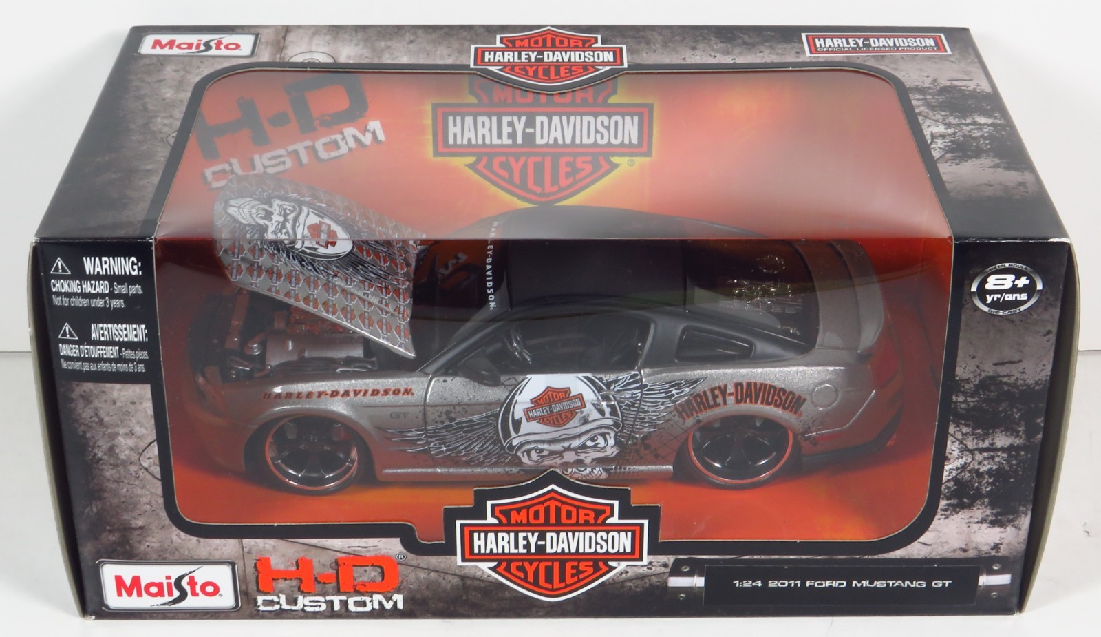 Maisto H-D Custom 2011 Ford Mustang GT Harley Davidson Silver & Black HD 1:24