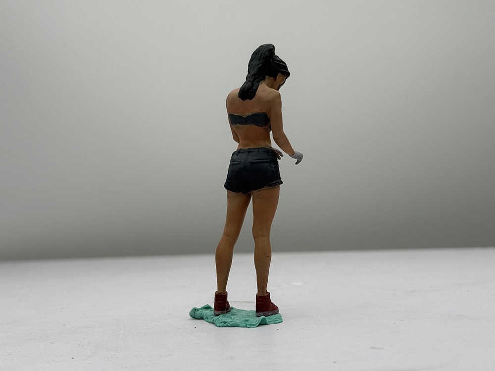 1/18 Miniatures Figures Mechanic Beauty Girl Scene Props Model For Cars Vehicles