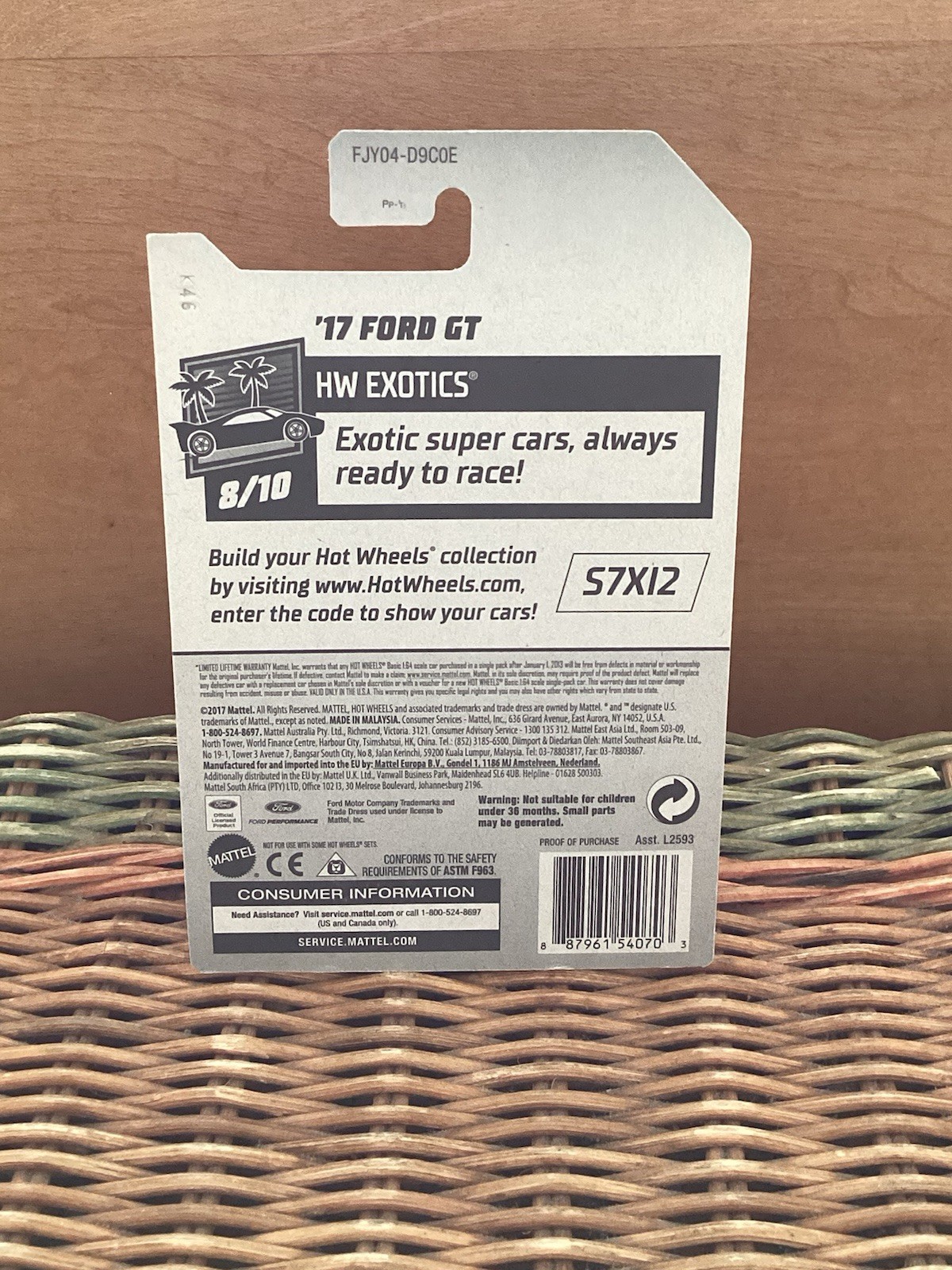Hot Wheels Exotics ’17 Ford GT Unopened Free Shipping