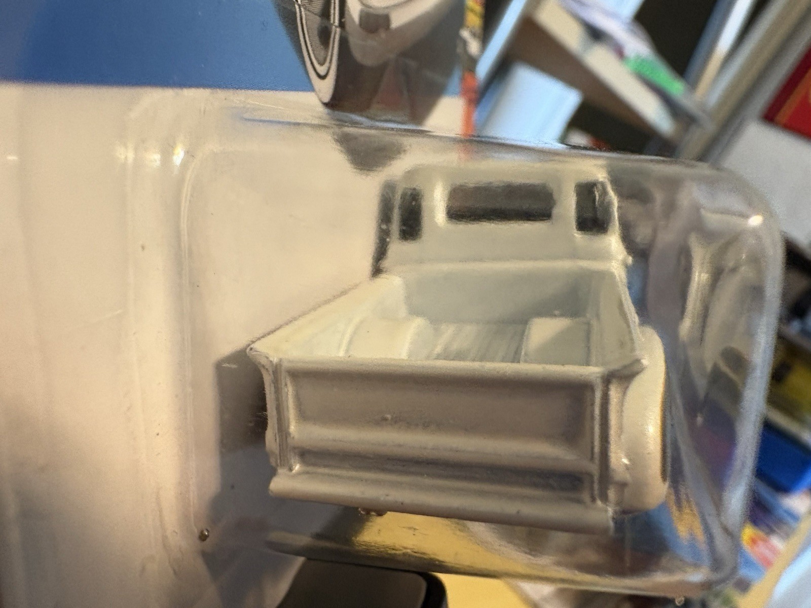 Hot Wheels HW Hot Trucks White 1952 Chevy 5 Window Pickup 8/10