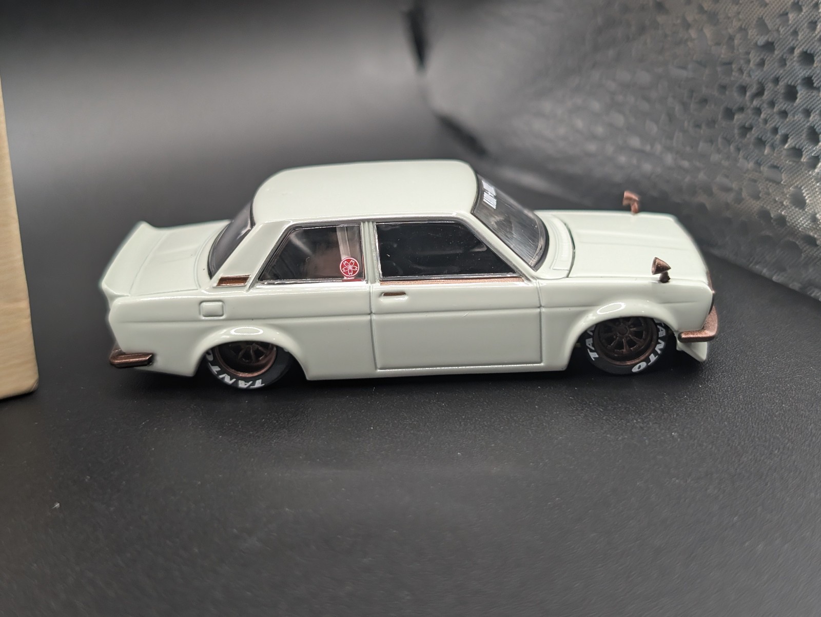 1:64 Kaido House Mini GT Datsun 510 Street Tanto 041 & 042 Lot of 2