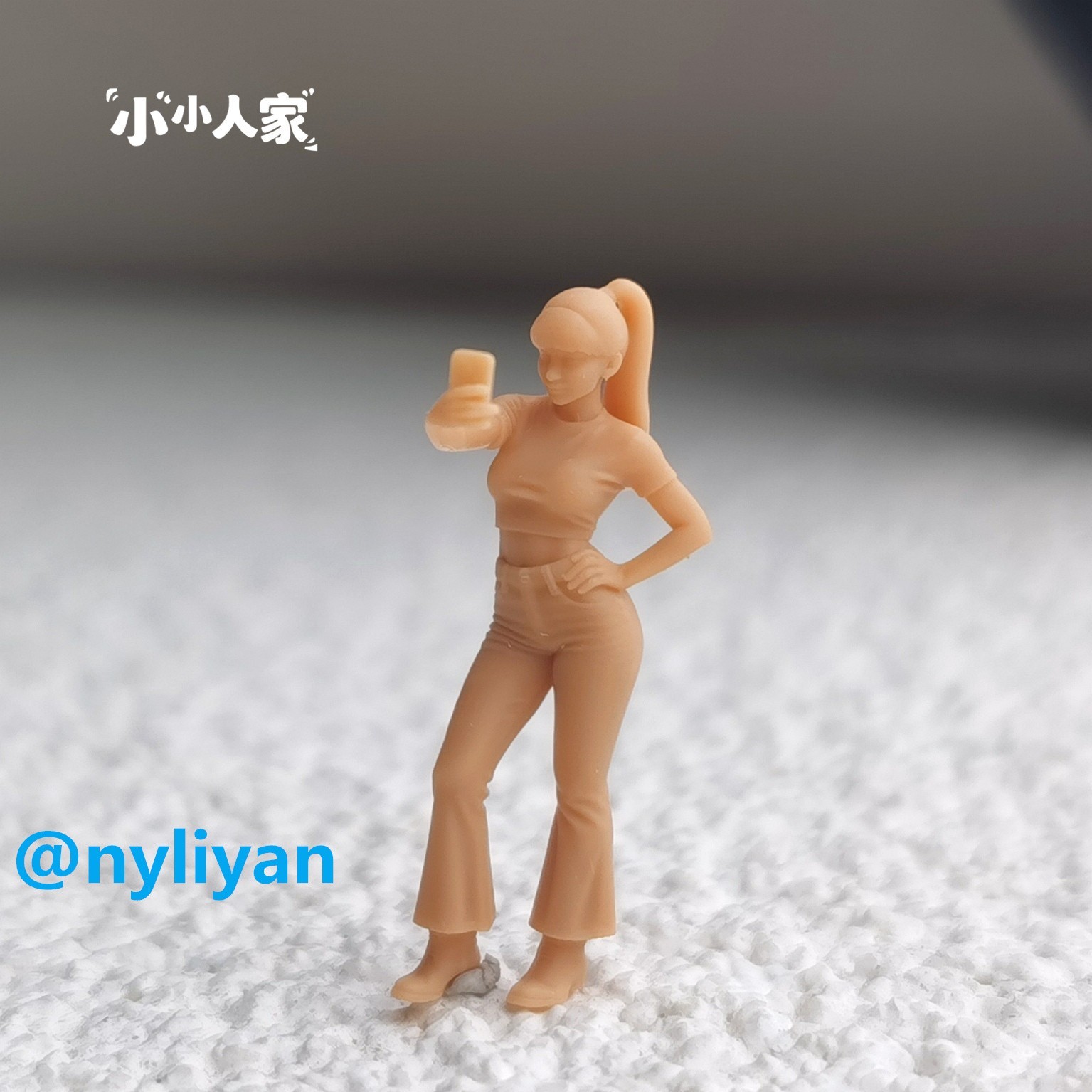1/43 1/64 1/87 Selfie Beauty Girl Scene Props Figure Model For Cars Vehicles