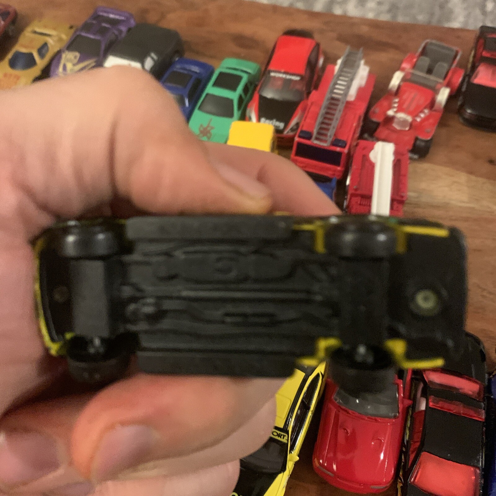 1/64 Scale vintage Vehicle Diecast Toys Suntoys And Other Assorted 35 Cars