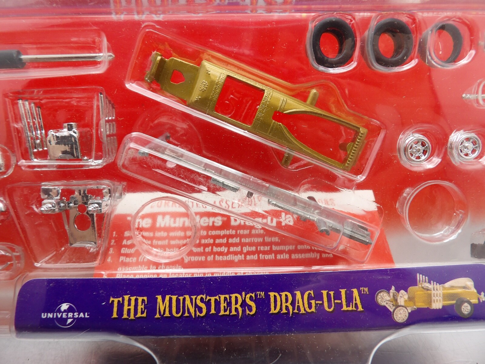 THE MUNSTERS DRAG-U-LA 2001 JOHNNY LIGHTNING 1:64 DIE-CAST MODEL KIT