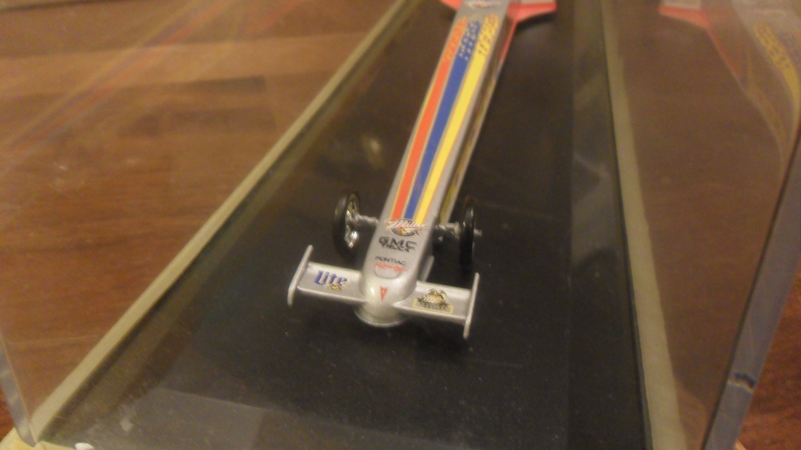 1996 Action NHRA Larry Dixon Jr Miller Lite 1/24 Scale Top Fuel Dragster & Case