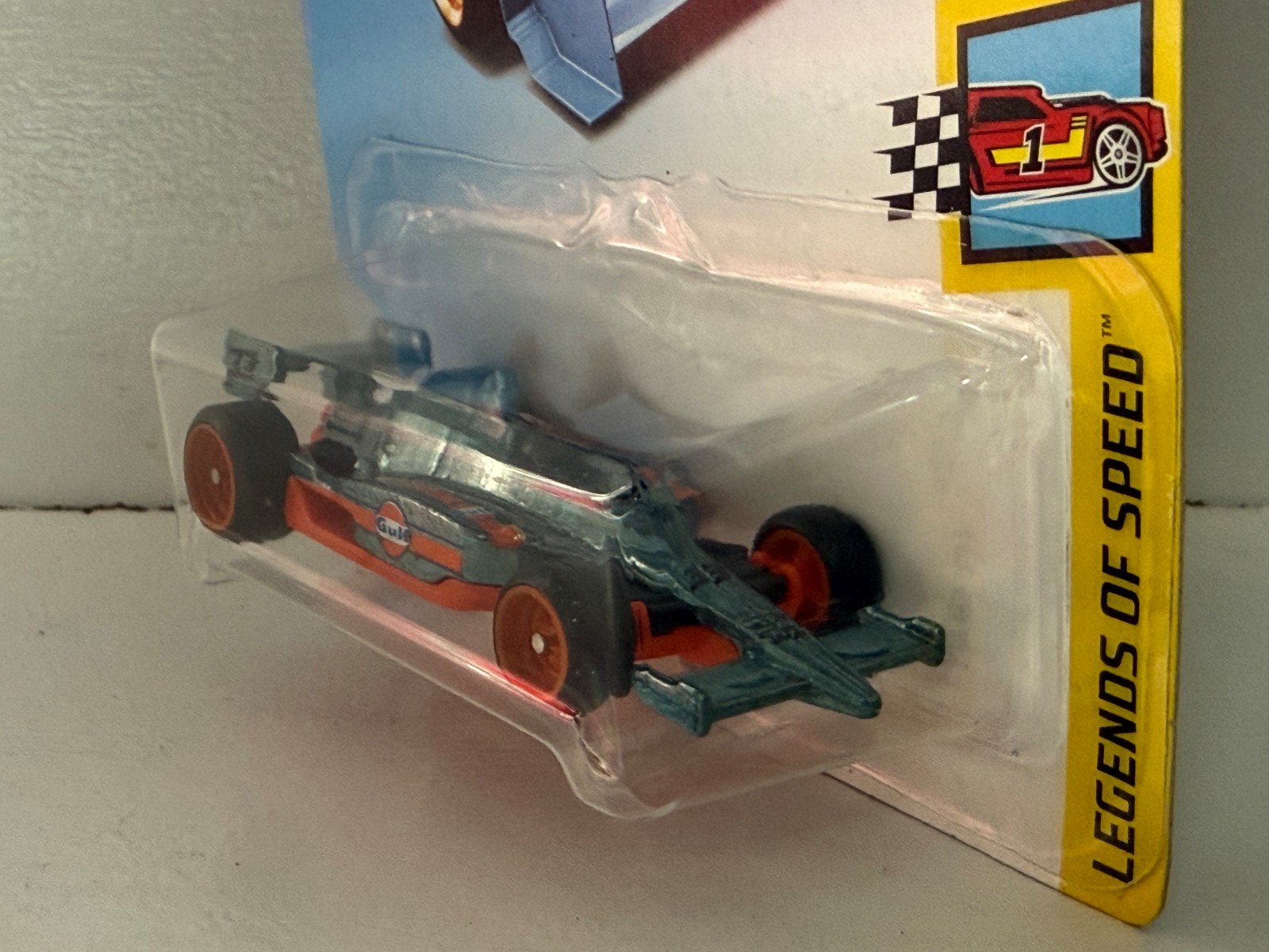 2018 HOT WHEELS SUPER TREASURE HUNT 5/10 TRACK STARS INDY 500 OVAL GULF 33 1:64