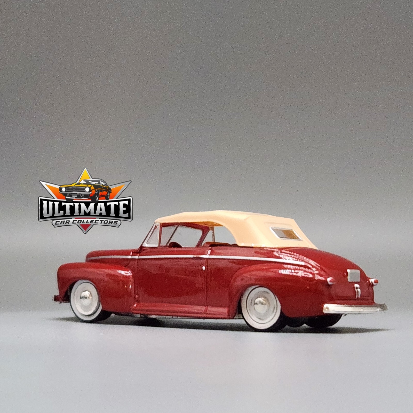 1946-1955 Ford Super Deluxe Collectible 1/64 Scale Diecast Model Collector Car