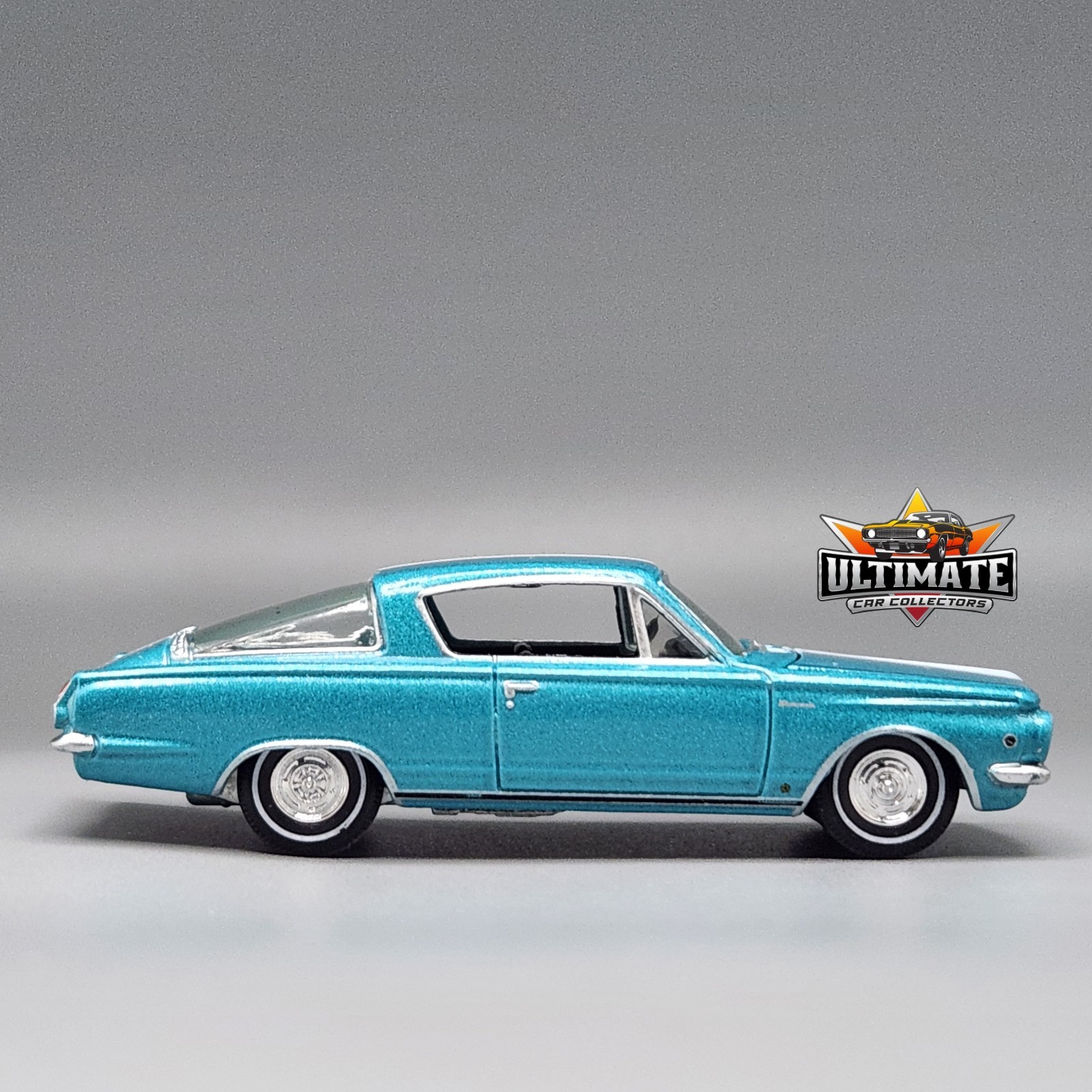 1965 Plymouth Barracuda Formula S Collectible 1/64 Scale Diecast Collector Car