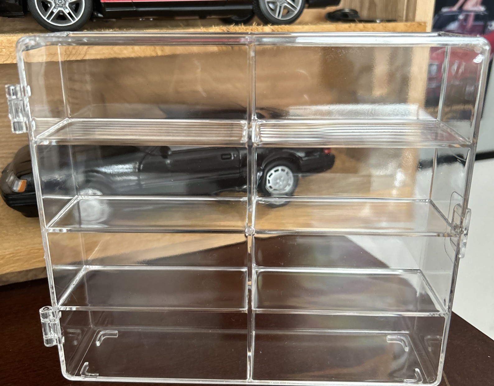 Display Case for 1/64 Diecast Cars 8 Slot Acrylic Showcase Brand New