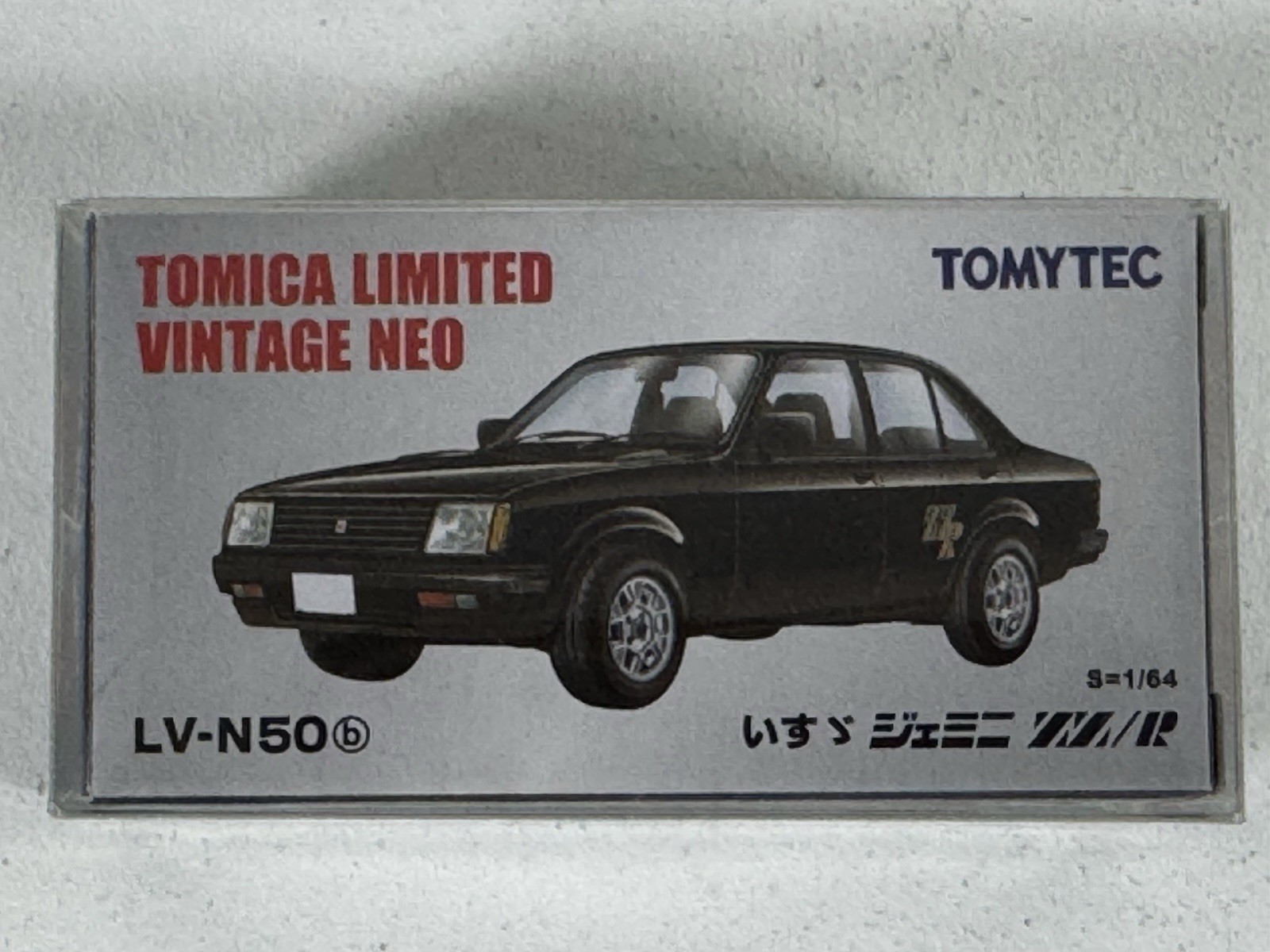 Tomica Limited Vintage NEO LV-N50b Isuzu Gemini ZZ/R Black 1:64