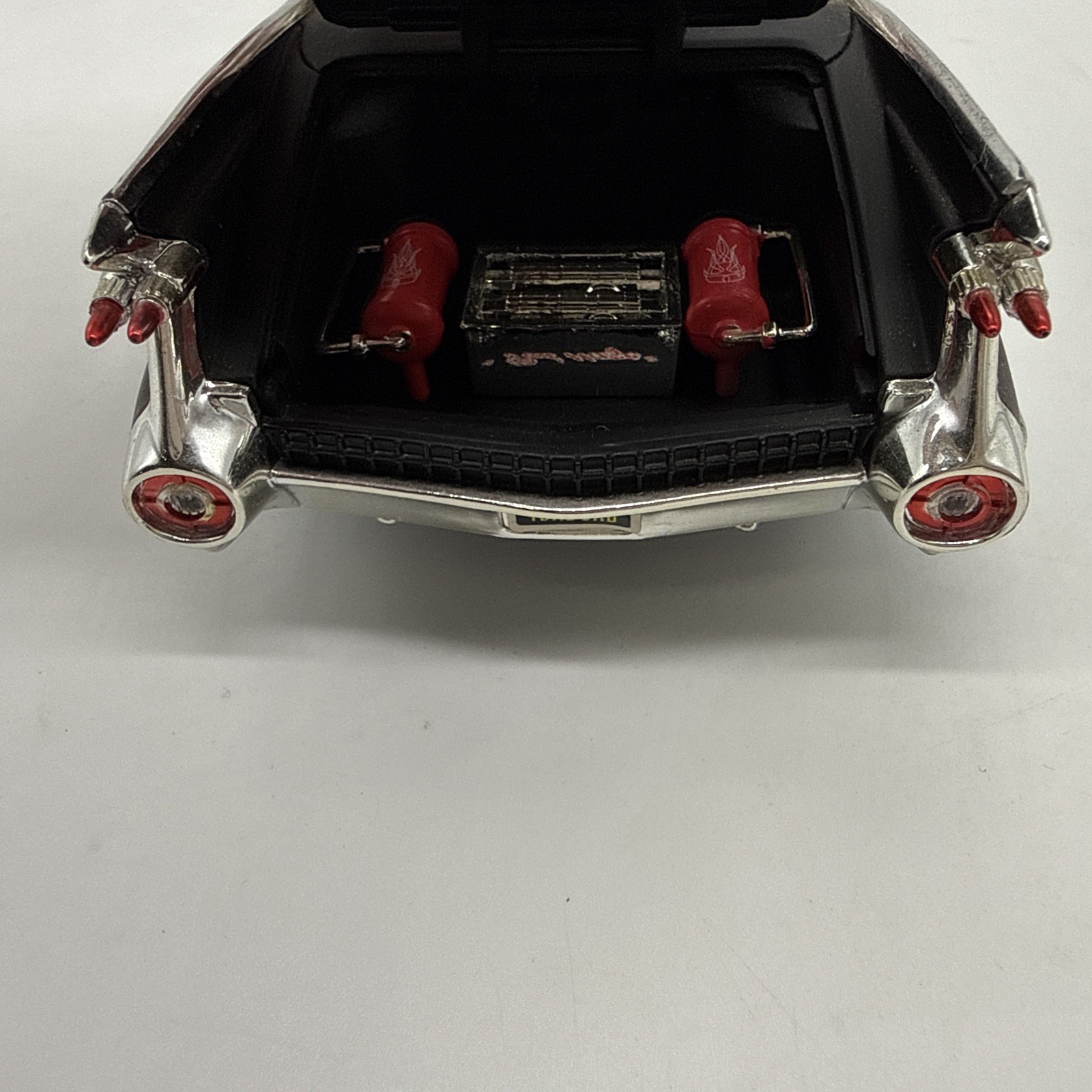 JADA – KUSTOMIZING – ROAD RATS – 1959 CADILLAC COUPE DEVILLE – 1/24th scale