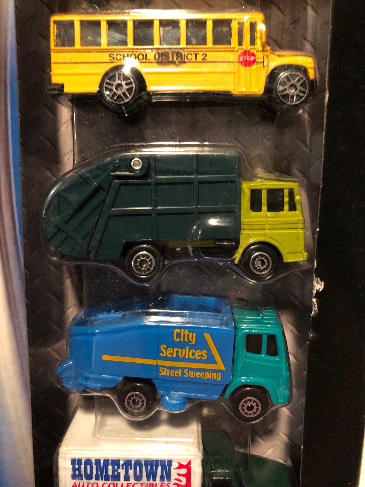 Vintage Maisto Hometown Max Speed 5 Star Series Diecast Metal Collection 2001