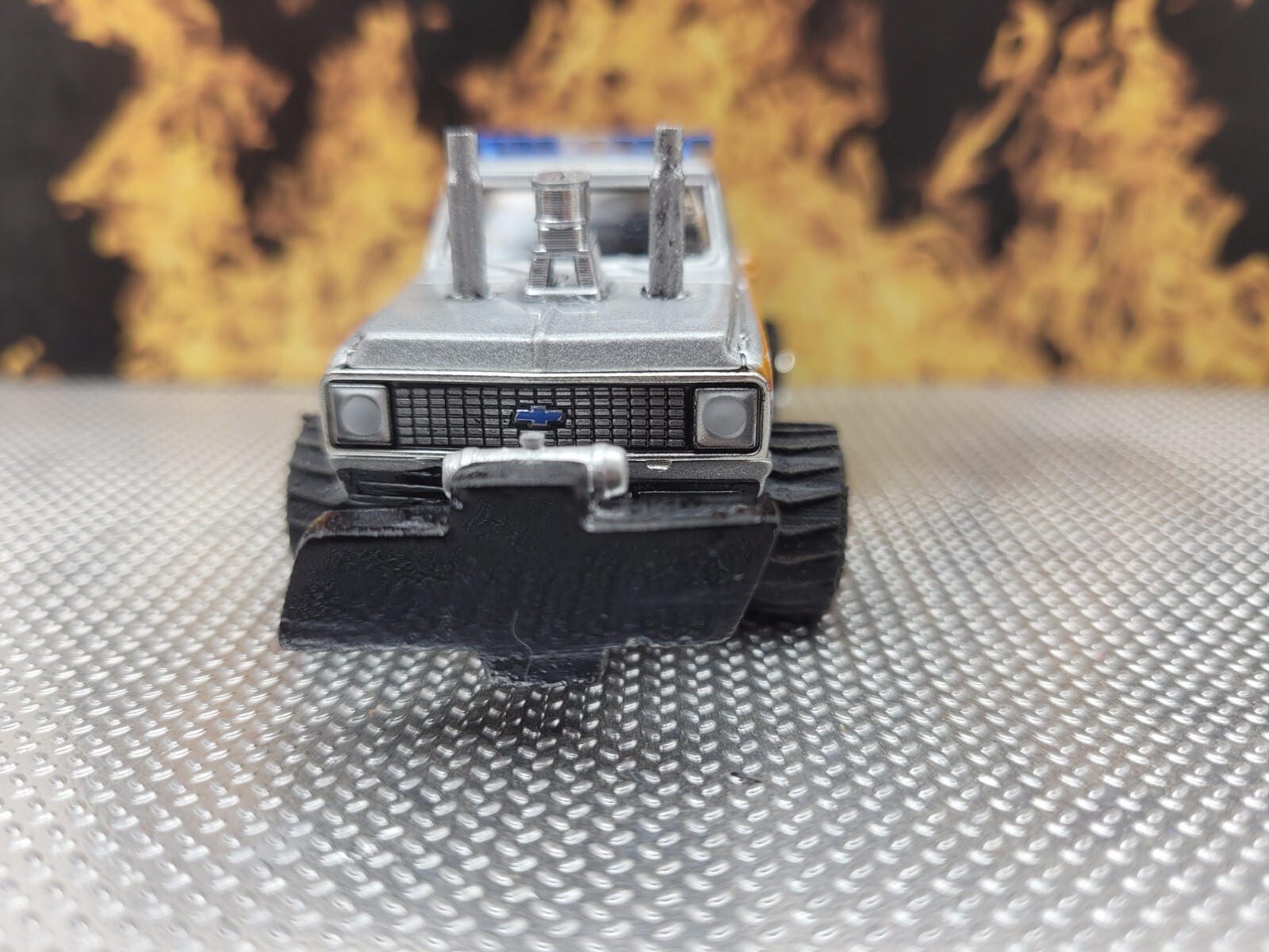 CUSTOM BUILT 1:64 C10 GreenLight 1970 HOTROD PULLING TRUCK puller CHEVEROLET USA