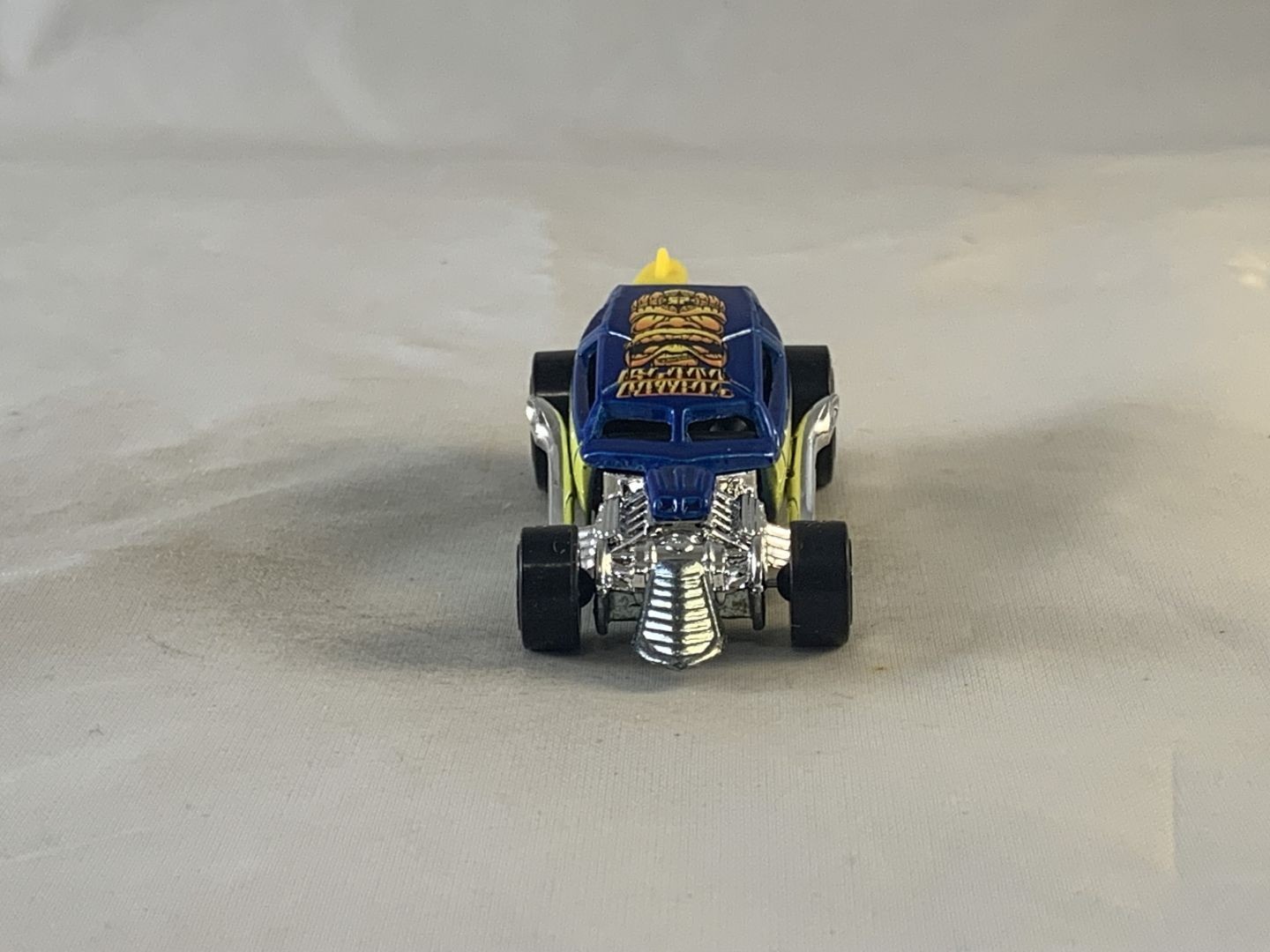 Hot Wheels Surf Crate 2004 Roll Patrol Blue and Yellow 5SPs