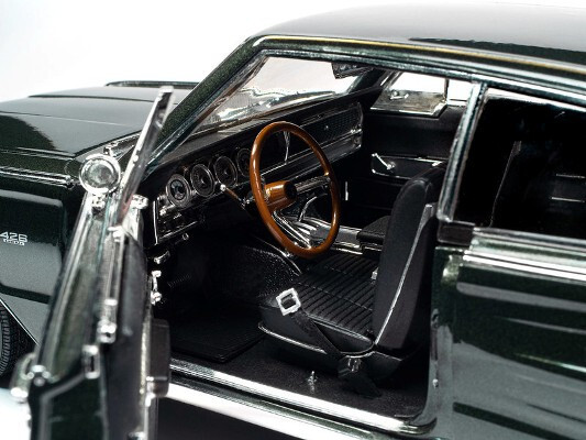 1966 Dodge Charger GREEN 1:18 1320