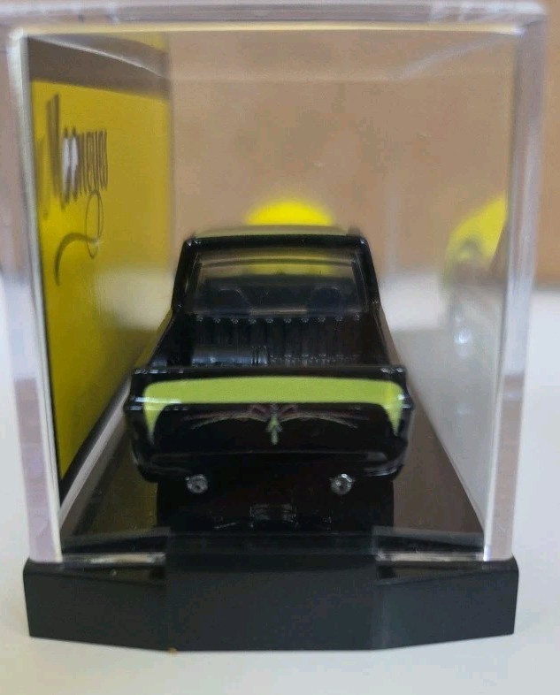 Hot Wheels Dallas 26th Nationals CS Customs Black Mooneyes Silverado War Games