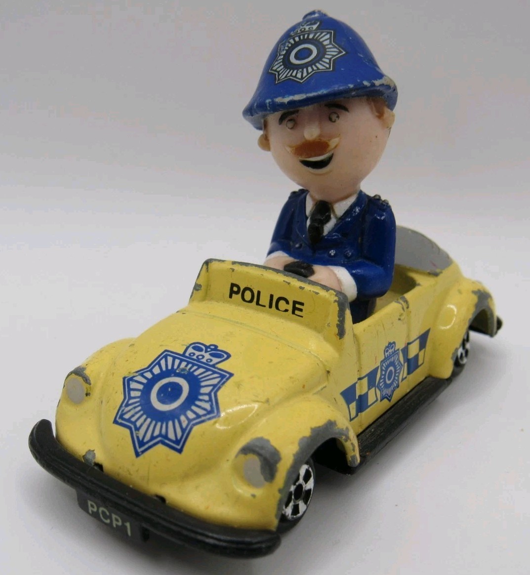 Ertl P.C Pinkerton BBC Trevor Bond 1990 Die Cast Police Car PCP1