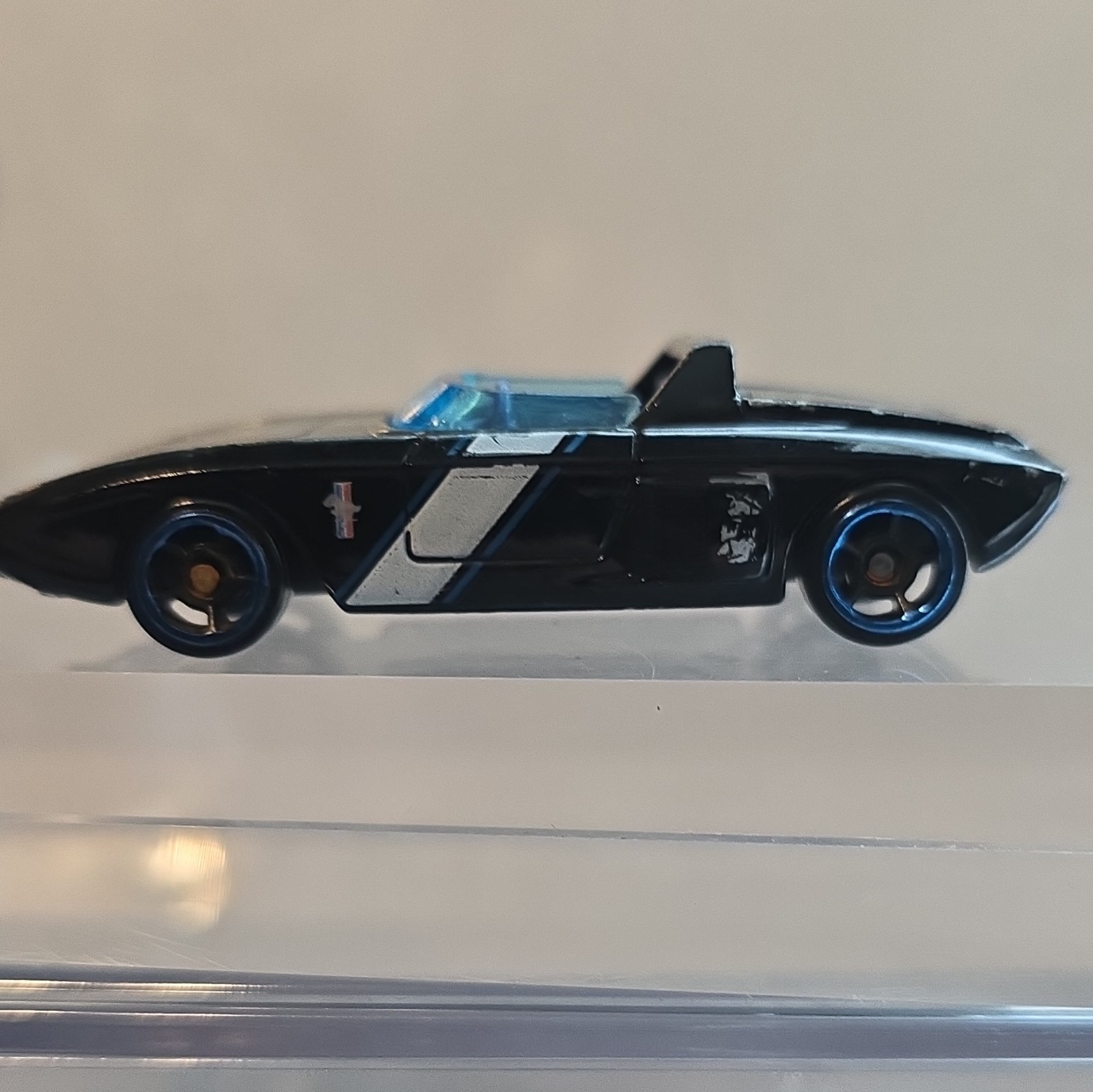 Hot Wheels 1962 Ford Mustang Concept 1:64 Black/Blue/White Diecast Concept