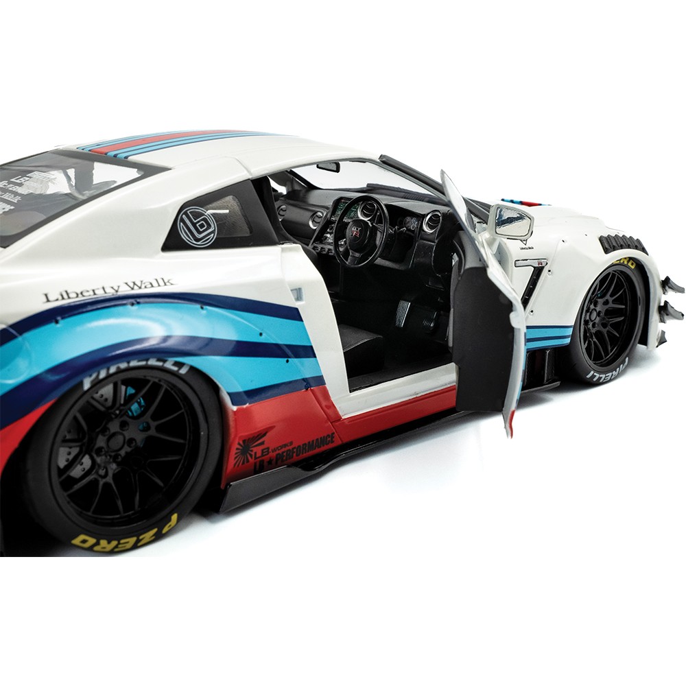 2024 Nissan GT-R (R35) W/ Liberty Walk Body Kit 2.0 M