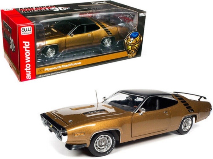 1971 Plymouth Road Runner Gold Leaf Metallic 1/18 Auto World HTF !