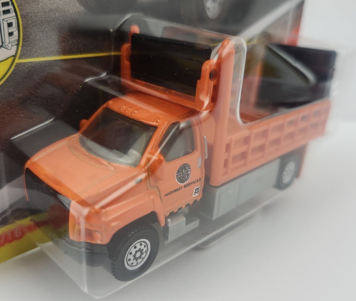 2 Matchbox Matchbox GMC 3500 Attenuator Truck Orange Yellow Working Rigs