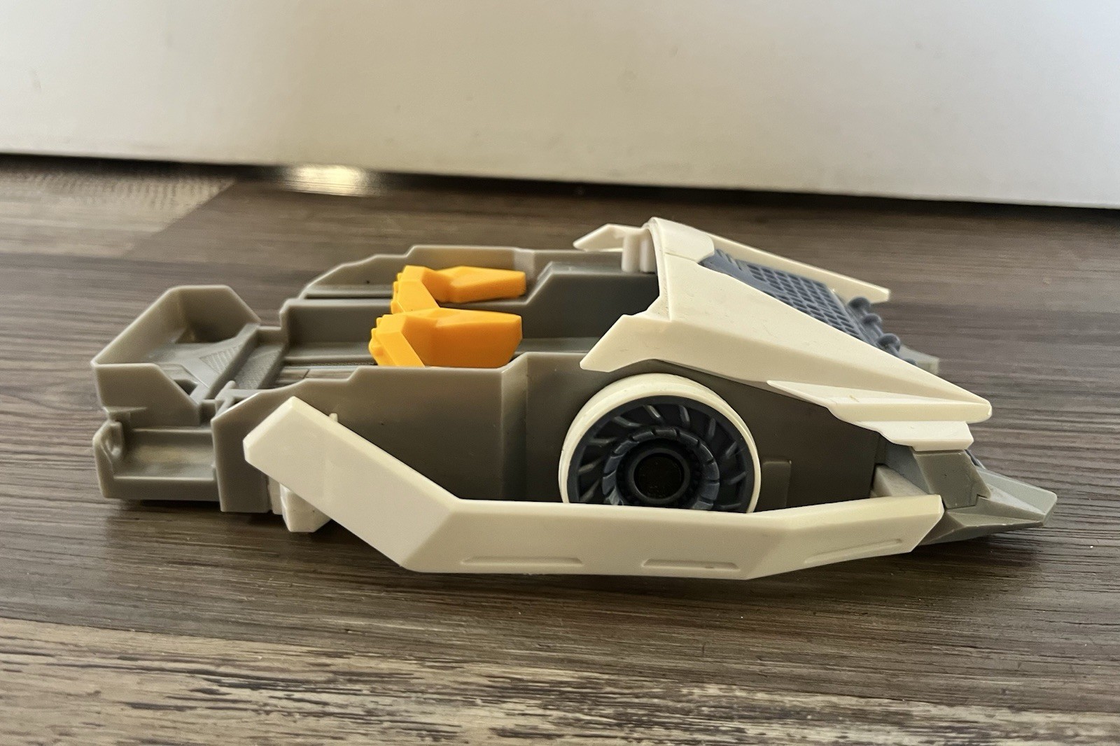 Very Rare 2009 Hot Wheels Battle Force 5 Mobicom Turbo Tank -FRONT ONLY