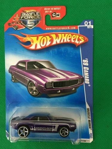 HOT WHEELS ’08 MUSCLE MANIA – ‘ 69 CAMARO PURPLE HOTCHKIS ON BATTLE FORCE 5 CARD