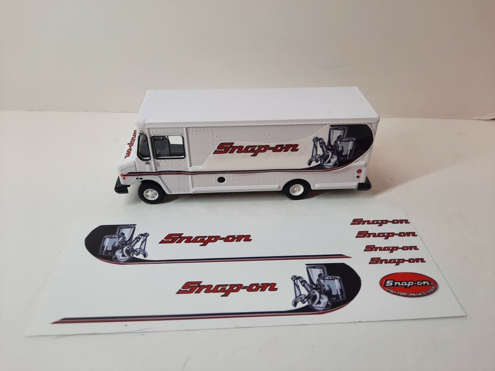 Snap-on truck waterslide decal-fits 1/64 Greenlight Box Truck-TRUCK NOT INCLUDED