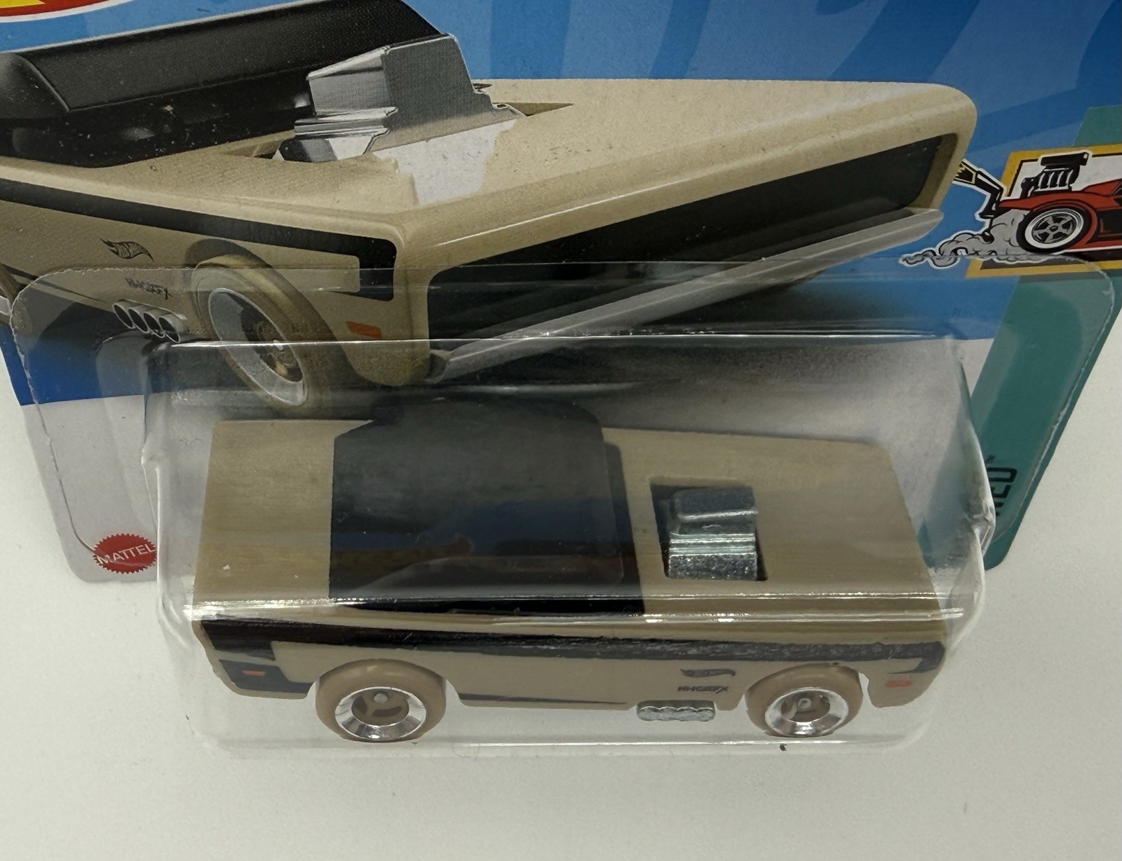 Hot Wheels Short Card Small Bloc 228/250 Tooned 5/5 Black/Tan