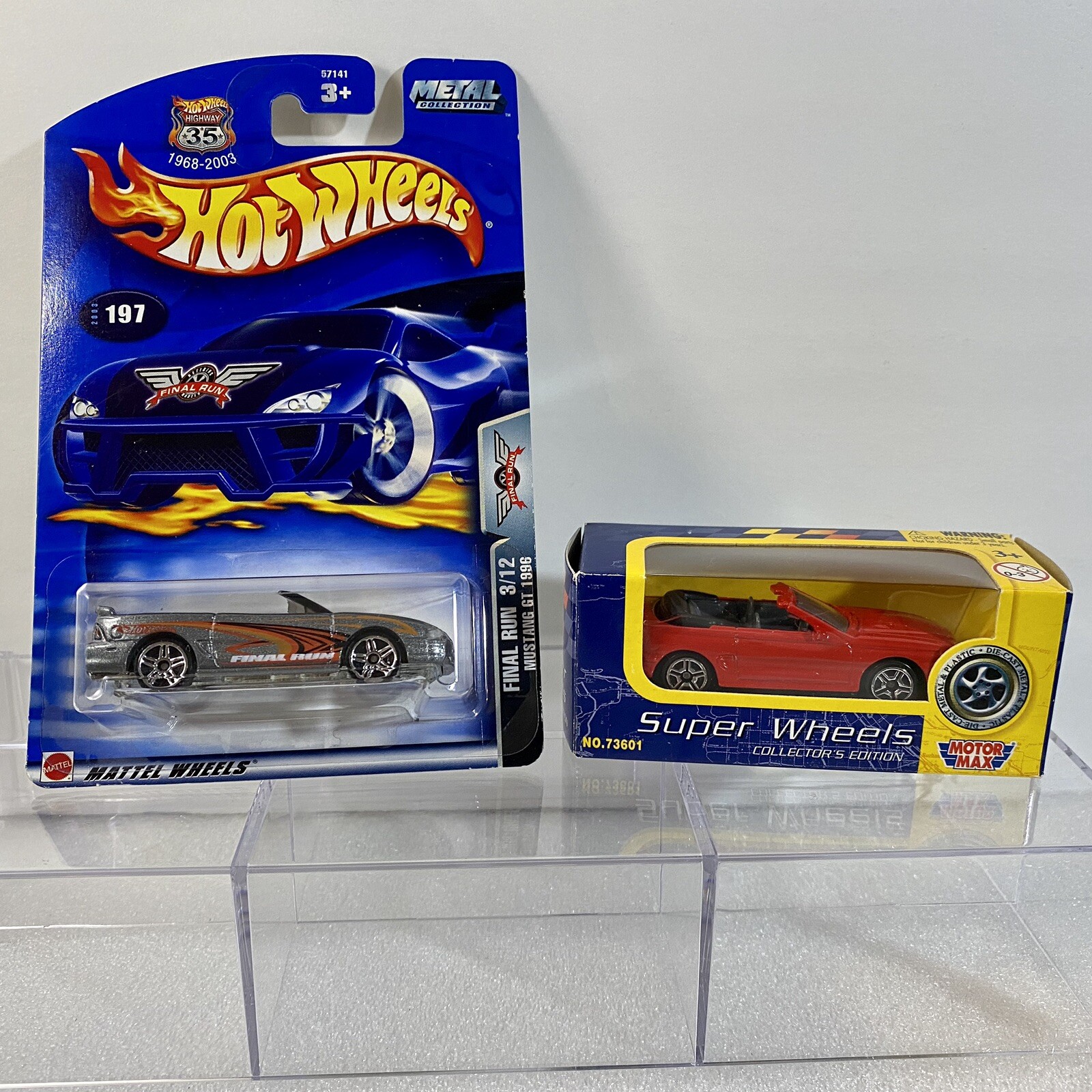 MotorMax #6006 1998 Ford Mustang & Hot Wheels Mustang GT 1996 1:64 Diecast Lot