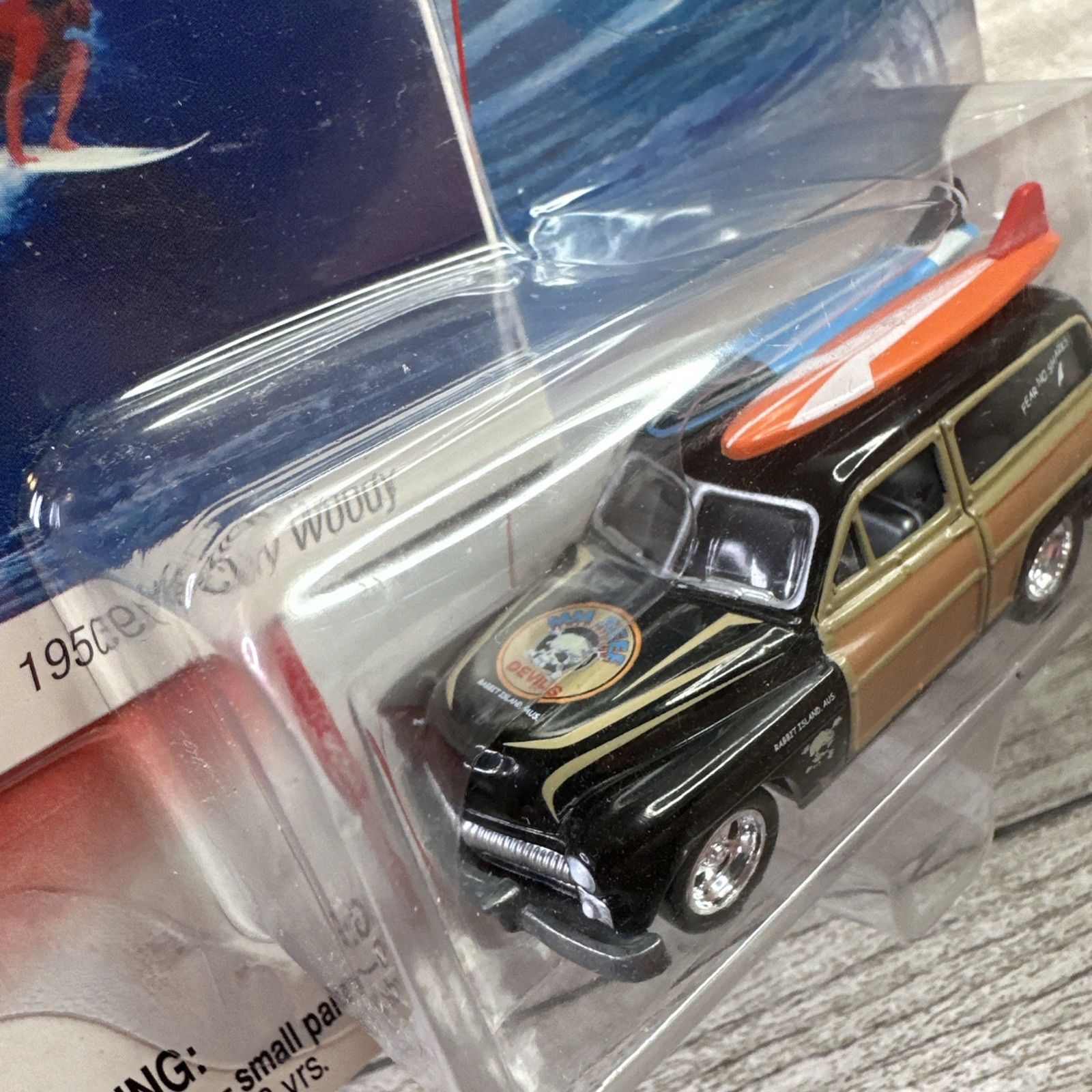 2003 Johnny Lightning Surf Rods 1950 MERCURY WOODY Black-Tan w/Cragar 5 Spokes