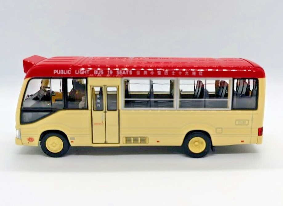 Tomica Toyota Coaster Hong kong Mong Kok Red Public Bus Diecast Car Model