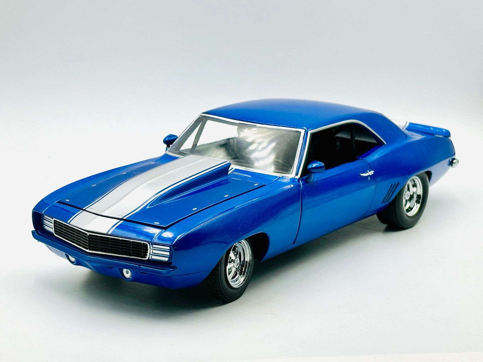 1:18 1969 Chevrolet Camaro — 1320 Drag Kings — Blue — GMP