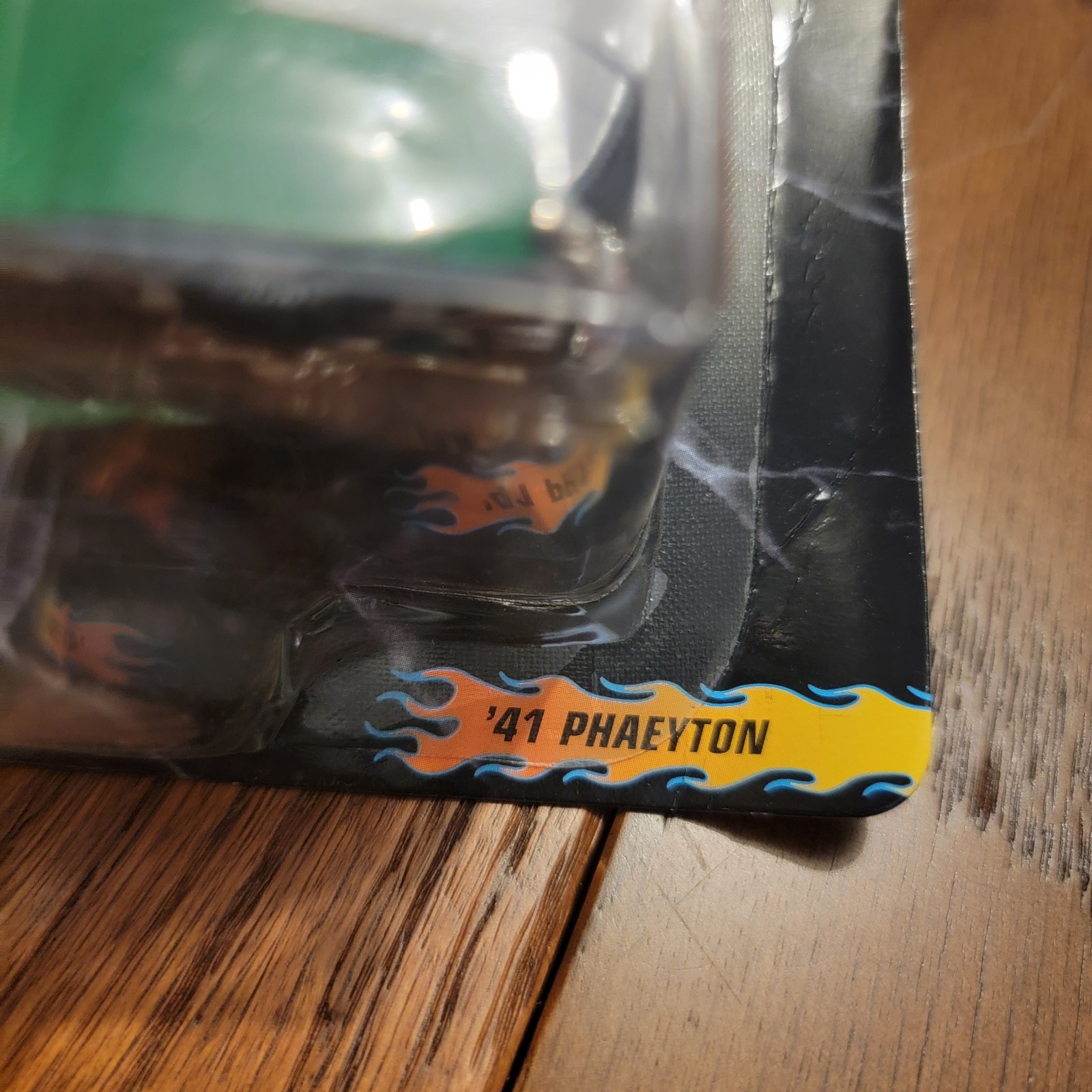 Johnny Lighting ’41 Phaeton Show Rods 1:64