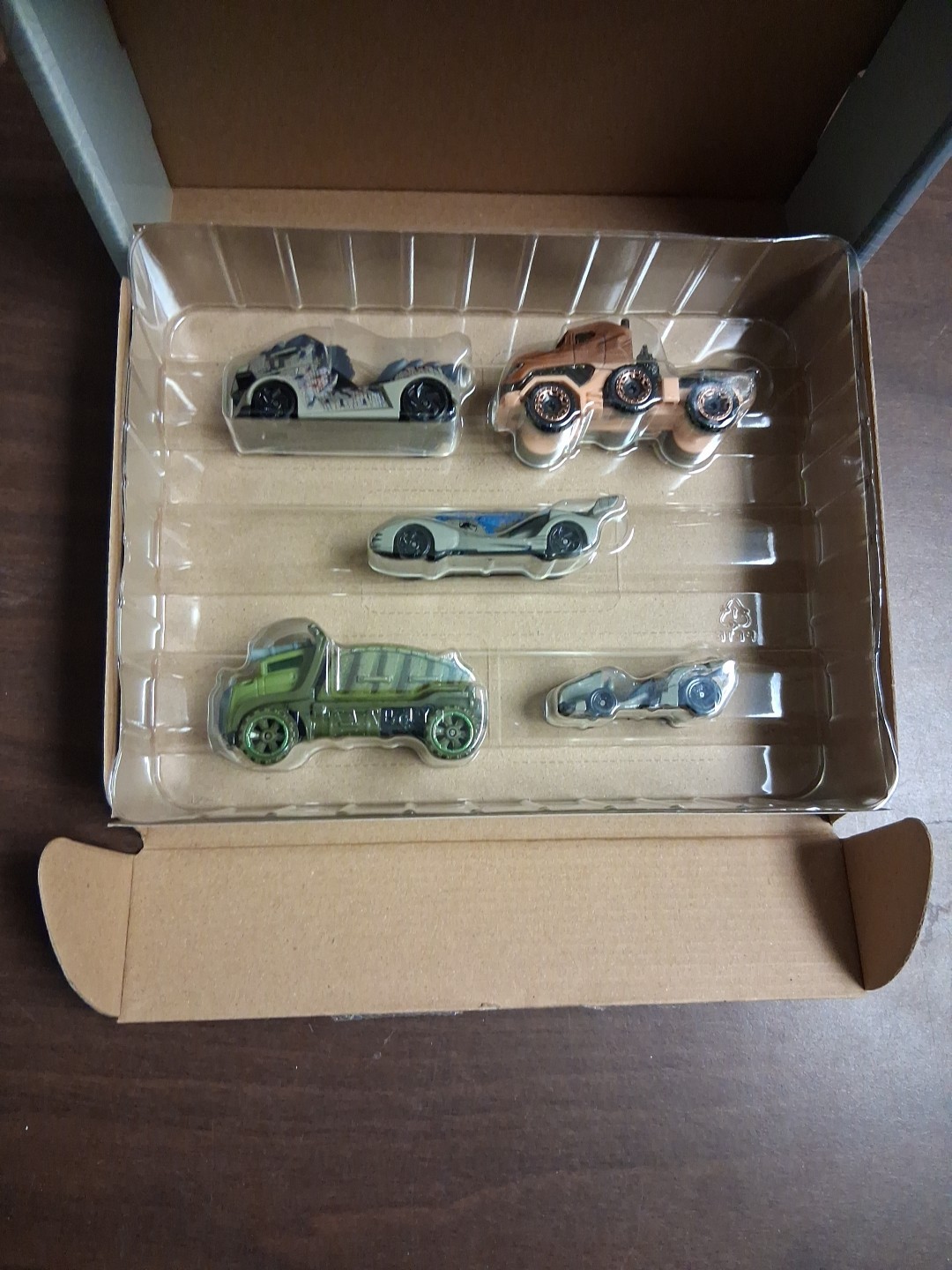 Hot Wheels Jurassic World Dominion 1:64 Car Set – GYJ92