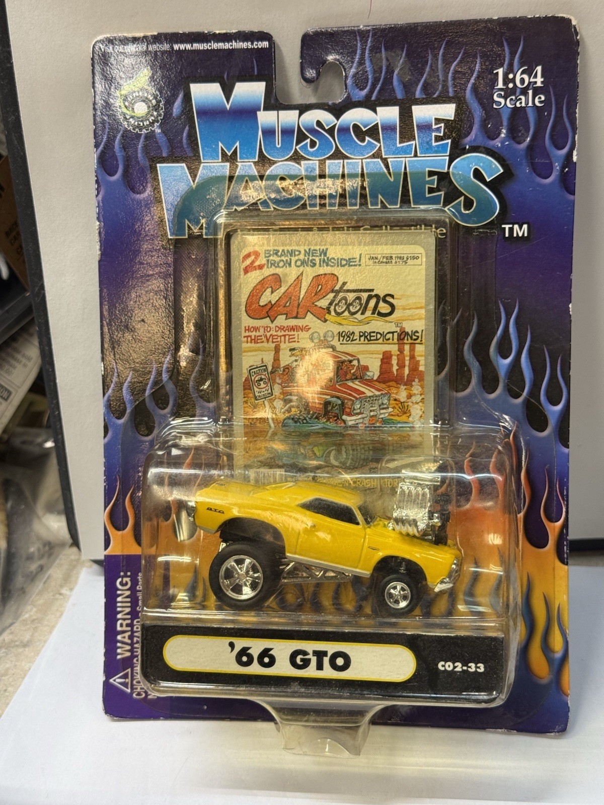 Muscle Machines CARtoons 1966 Pontiac GTO 1:64 Yellow Diecast Unopened Box