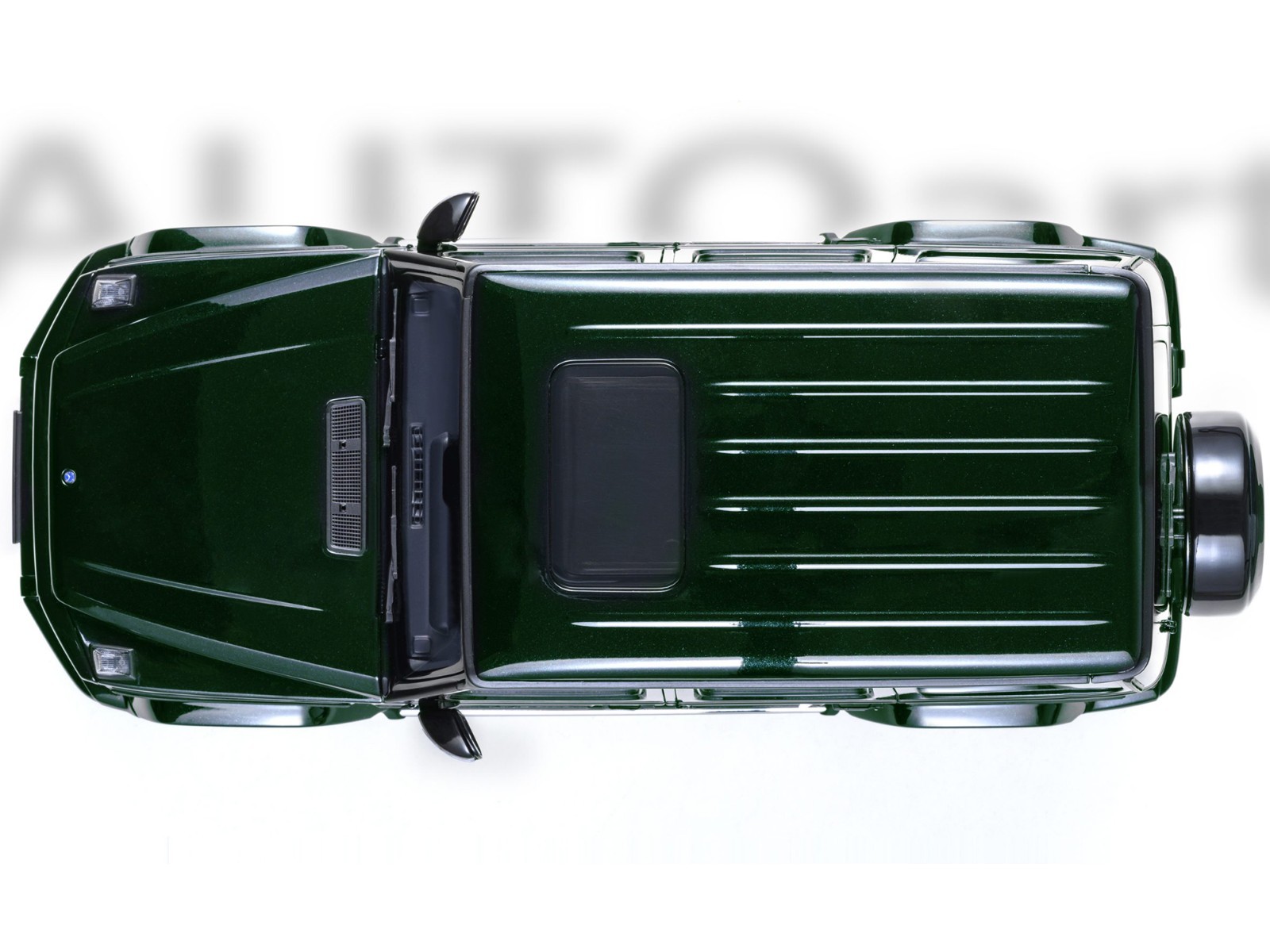 2019 MERCEDES-BENZ AMG G63 EMERALD GREEN 1/18 MODEL CAR BY AUTOART 76355