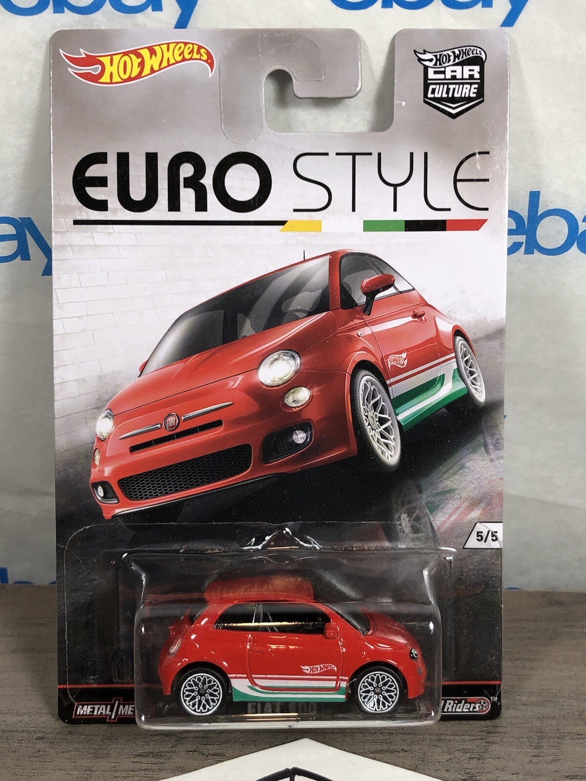 Packaging Hot Wheels Car Culture Euro Style Fiat 500 comes w/ Protech Case