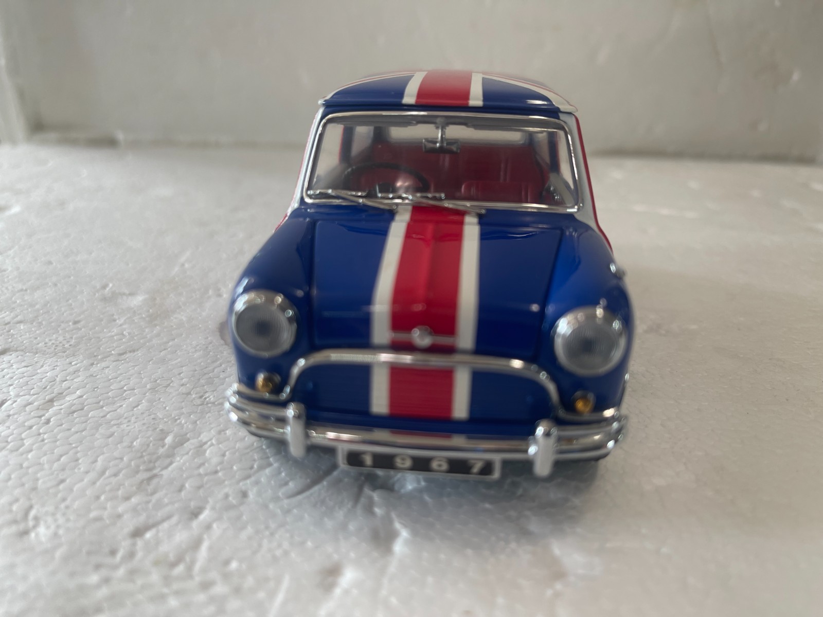 EXTREMELY RARE FRANKLIN MINT 1967 MORRIS MINI COOPER – BRITISH FLAG EDITION