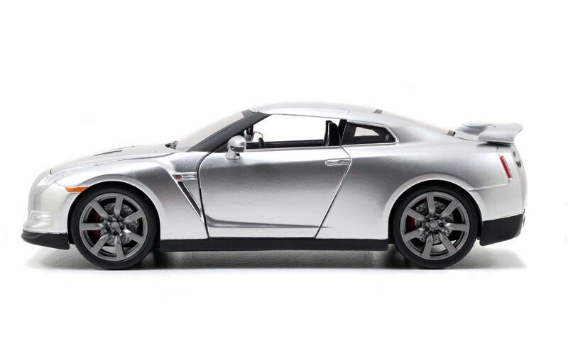 97213 JADA FAST AND FURIOUS BRIAN’S NISSAN GT-R HARD TOP 1/24 DIECAST SILVER