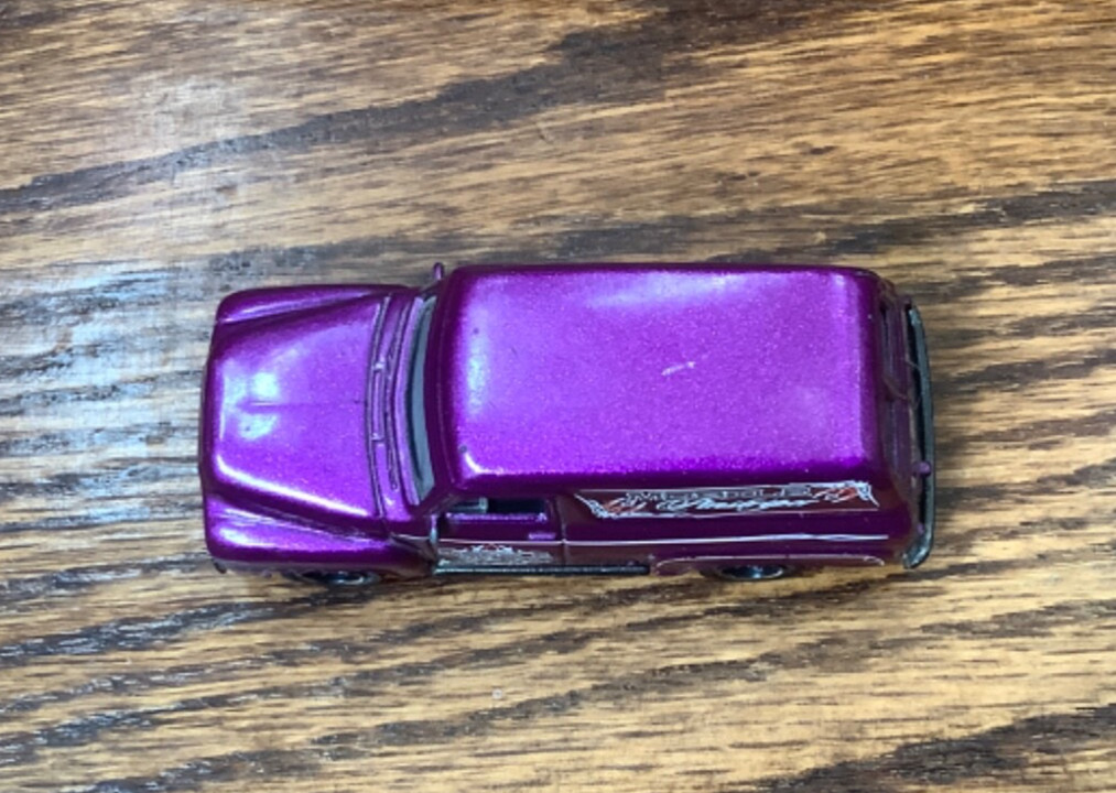 Matchbox 1955 Ford F-100 Panel Delivery Truck – Mobile Pinstriper (Loose) 2007