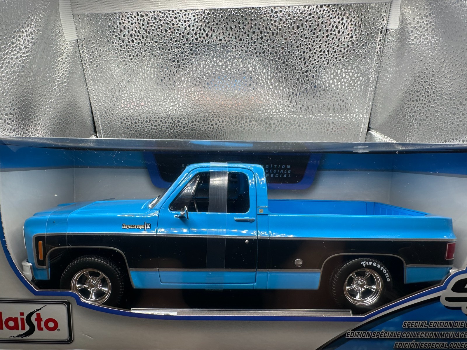 Maisto 1:18 1974 Chevrolet C10 Cheyenne Super Pickup Truck Blue Black Stripe New