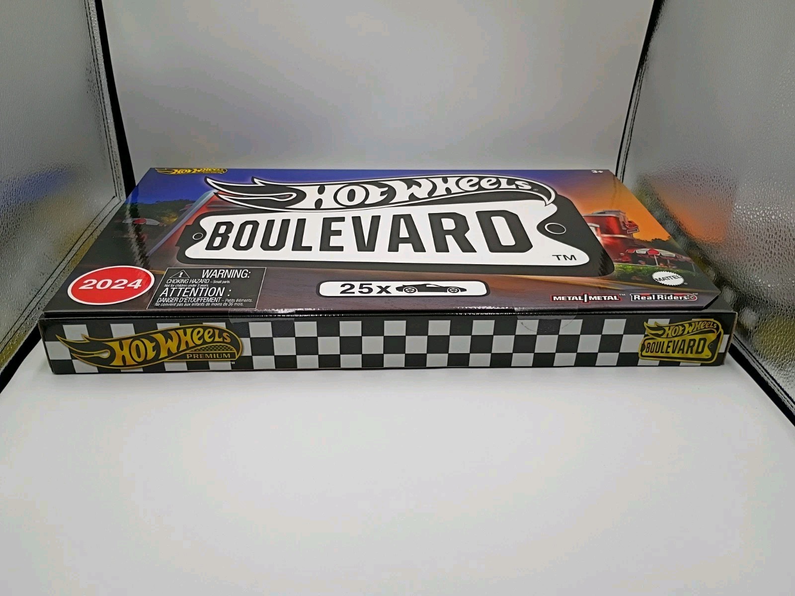 2024 Hot Wheels Boulevard 25-Car Premium Die-Cast 1:64 Real Riders Metal SEALED