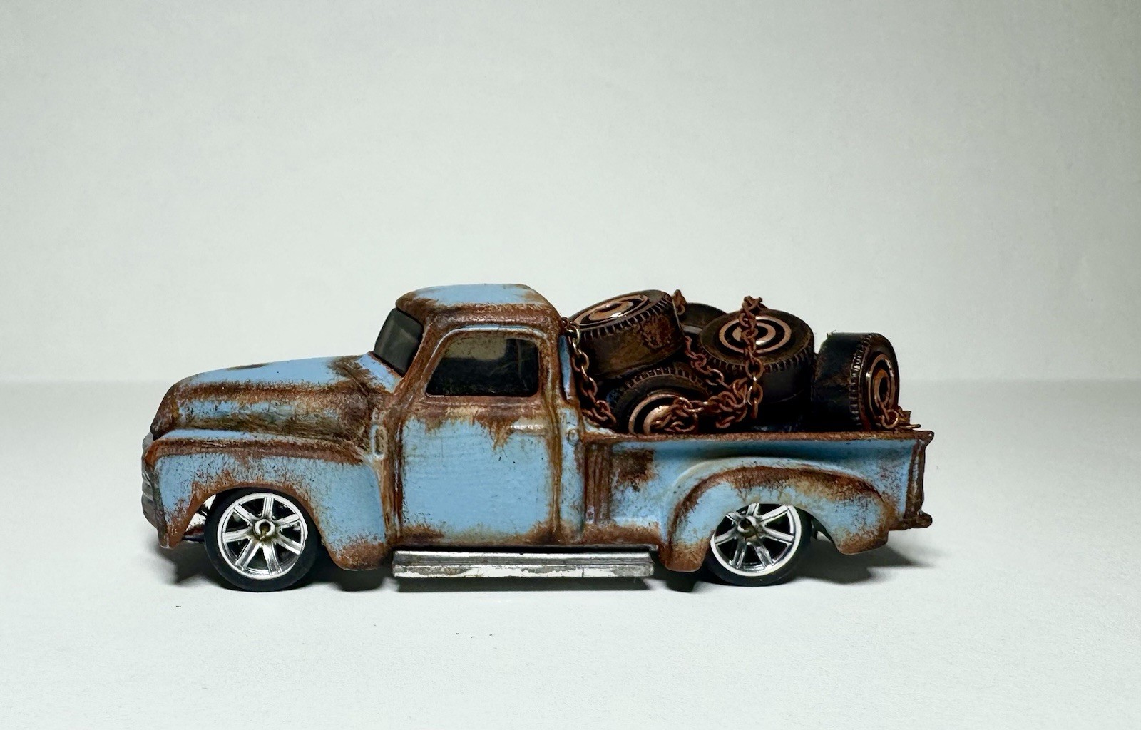 Custom Hot Wheels Blue 1953 Chevy Tire Truck Rat Rod Pickup W/ Real Riders