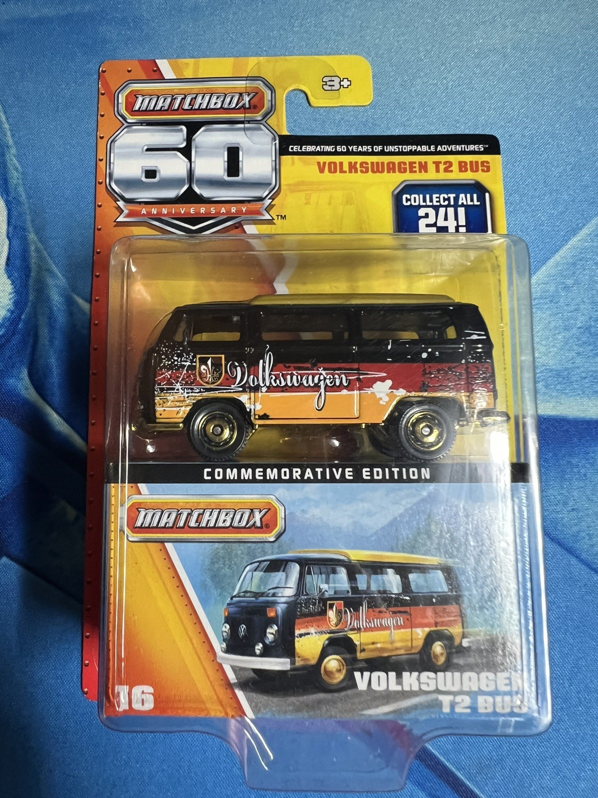 Matchbox 2012 60th Anniversary #16/24 Volkswagen T2 Bus Y5339 – NEW