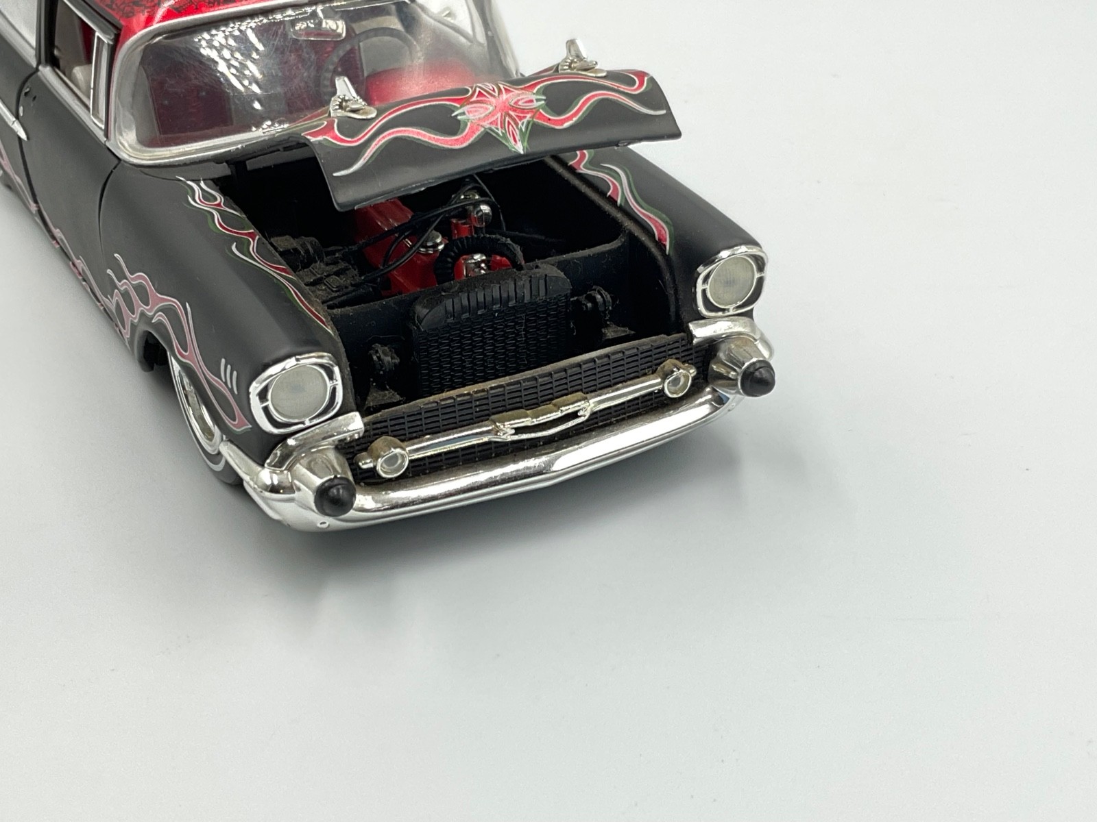 WEST COAST CHOPPERS 1957 CHEVY NOMAD LOWRIDER – MATTE BLACK – 1/24 SCALE – NICE!