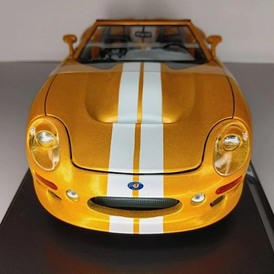 Shelby Series one 1:18 Maisto Exclusive Style Special Edition – Yellow