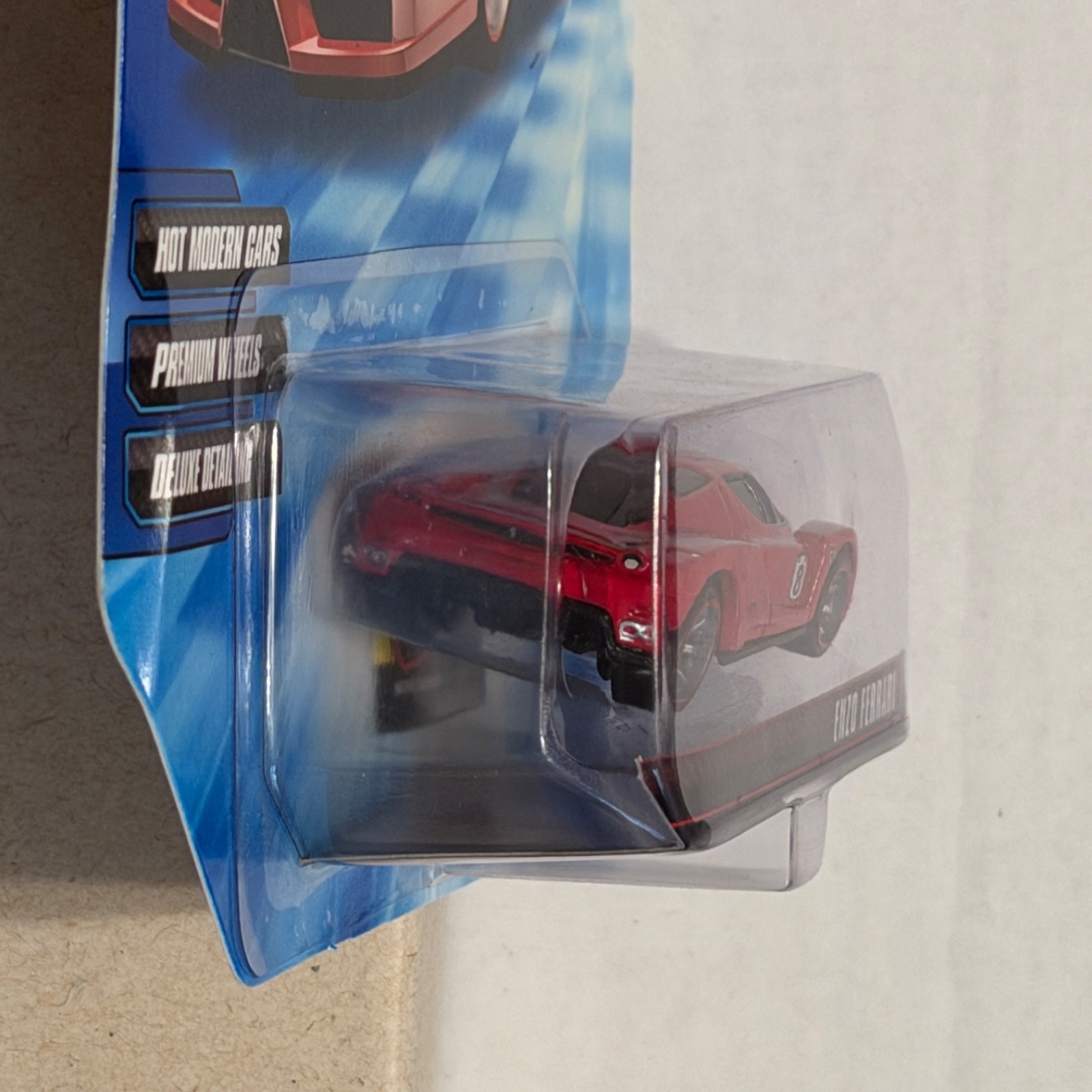 Hot Wheels Speed Machines Enzo Ferrari Red 1:64 Sealed