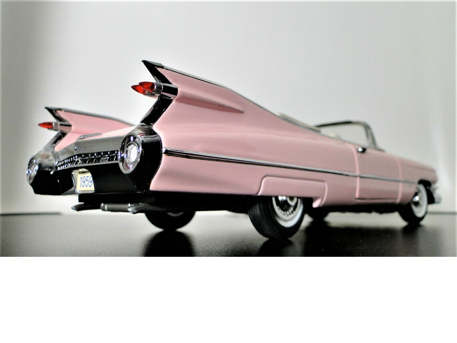 Cadillac Car Eldorado Vintage1967Custom Classic1:24Model1959Race 18Carousel Pink